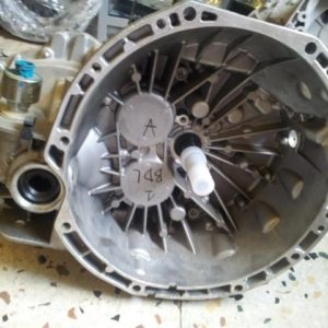 GETRIEBE PF6  2.0 DCI 6-Gang  Opel VIVARO/ Renault TRAFIC/  Nissan PRIMASTAR