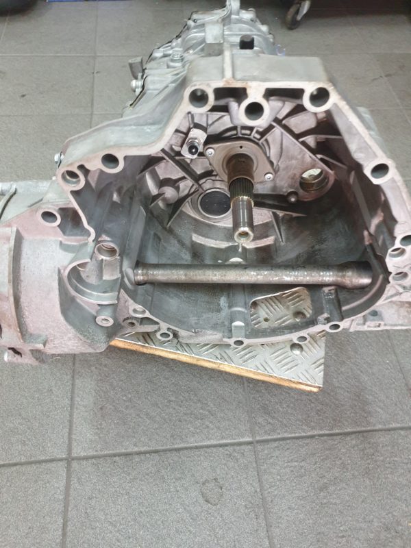 Getriebe KXP Audi A4 A5 8KO 2.0 TDI 6-Gang – Bild 2