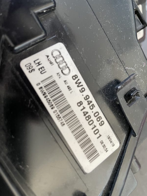 Rückleuchten Heckleuchte Audi 8W9 945 069 – Bild 2