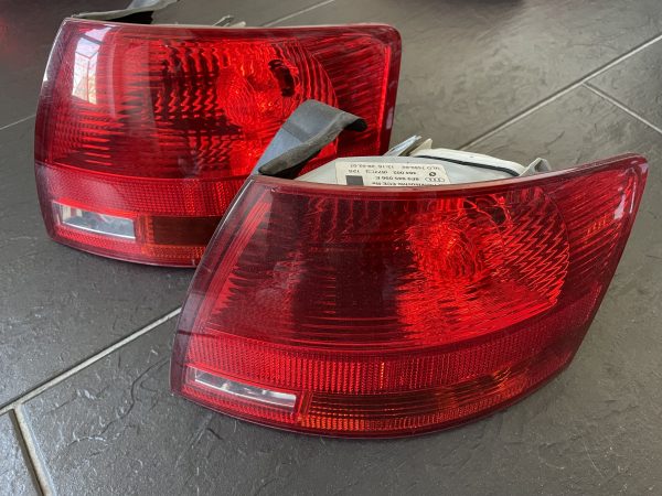 Audi A4 B7 Avant Rückleuchten Heckleuchte 8E9 945 096 E