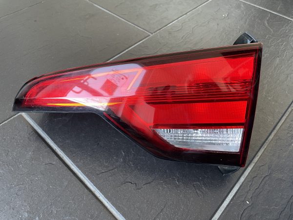 Rückleuchten Heckleuchte Audi A4 8W9 945 076